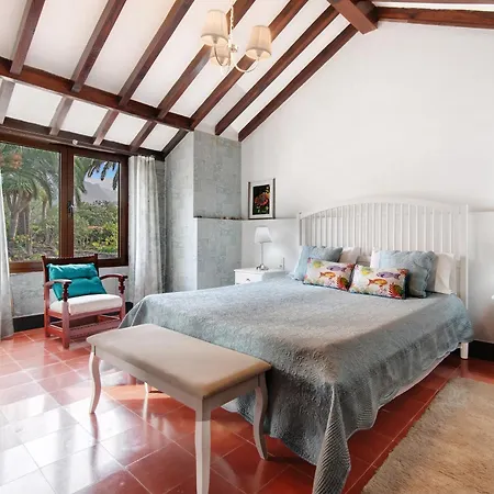 Madronal Holiday home